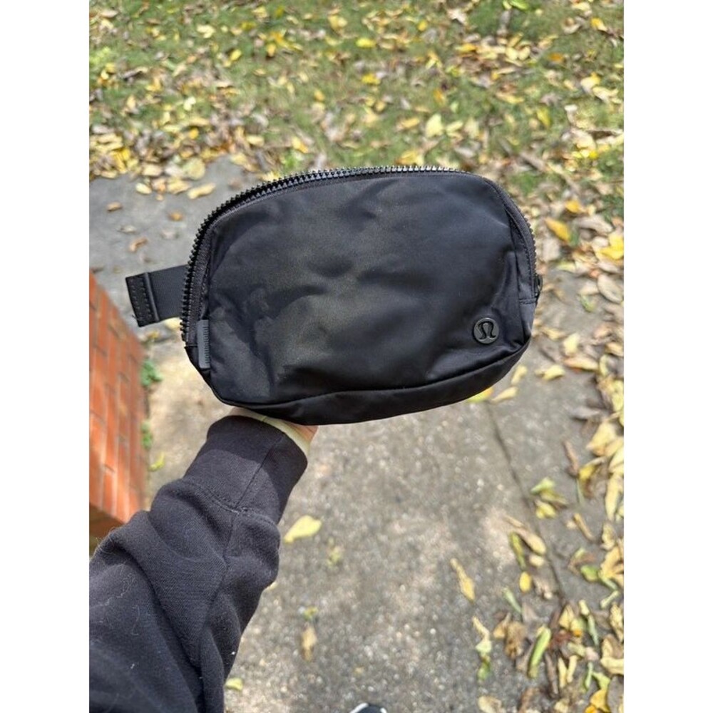 Lululemon Belt Bag